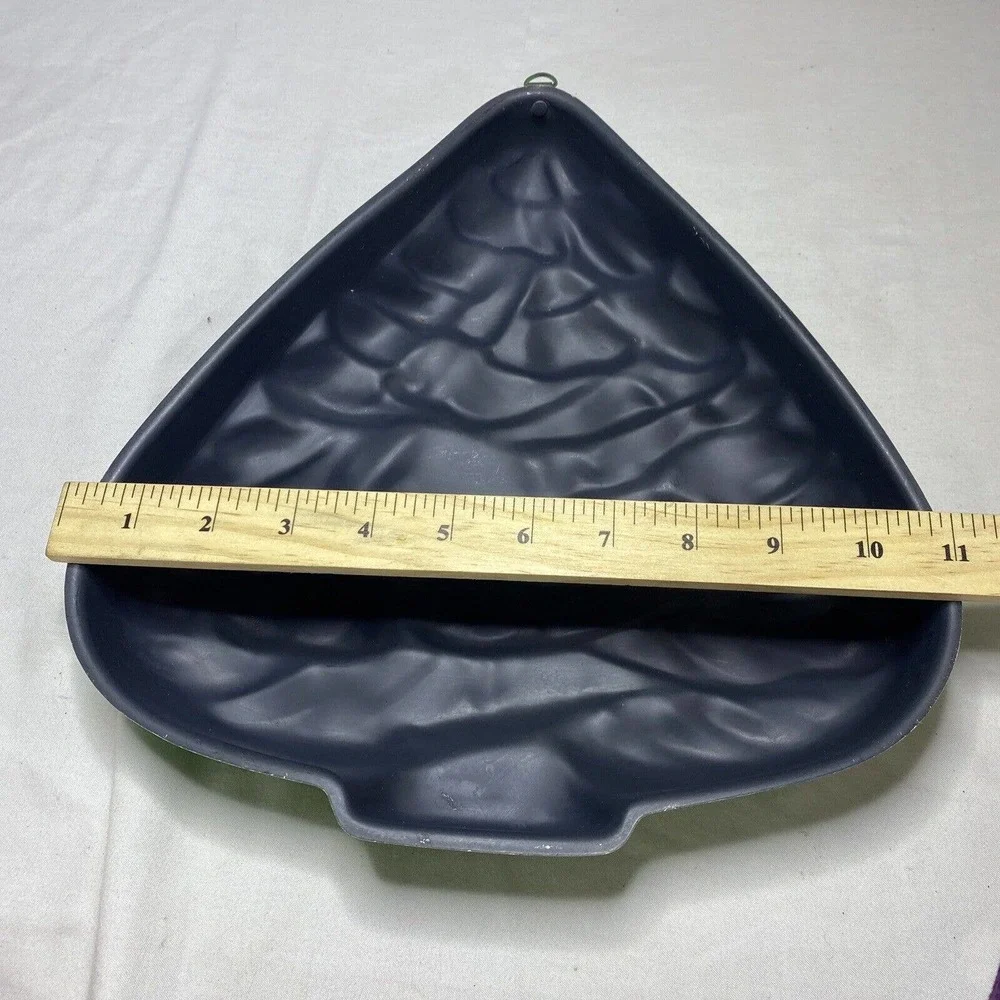 3 Holiday Aluminum Cake Pans Christmas Tree Heart‎ Double Bells Salad Jello Mold
